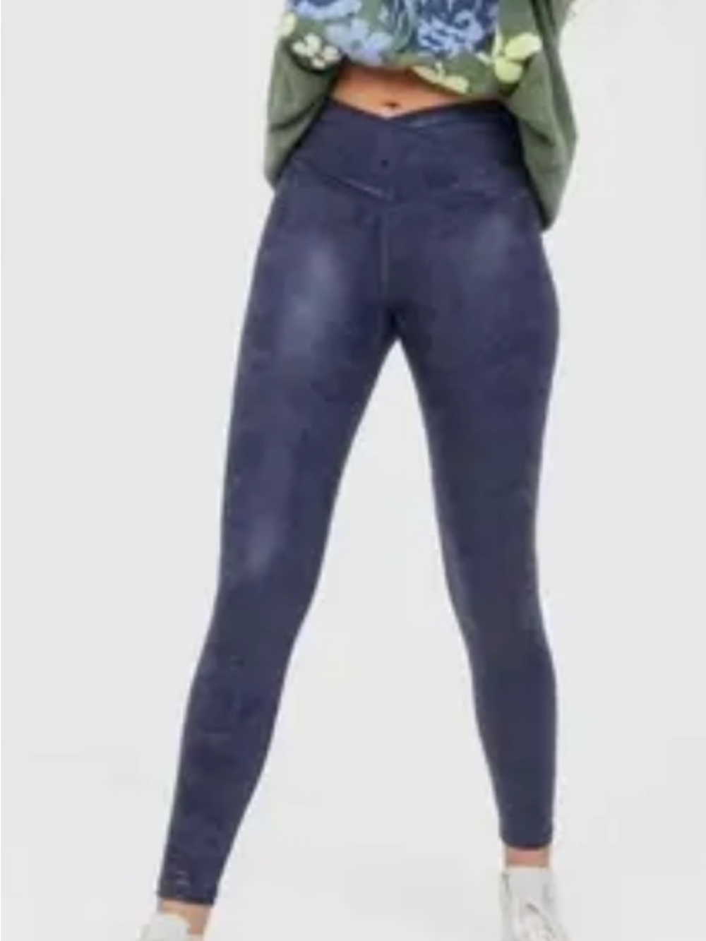 aerie OFFLINE High-Waist Leggings in Charcoal Gray